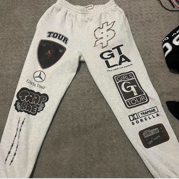 Sorella Boutique Pants - Sorrlla Boutique Girls tour Sweatpants